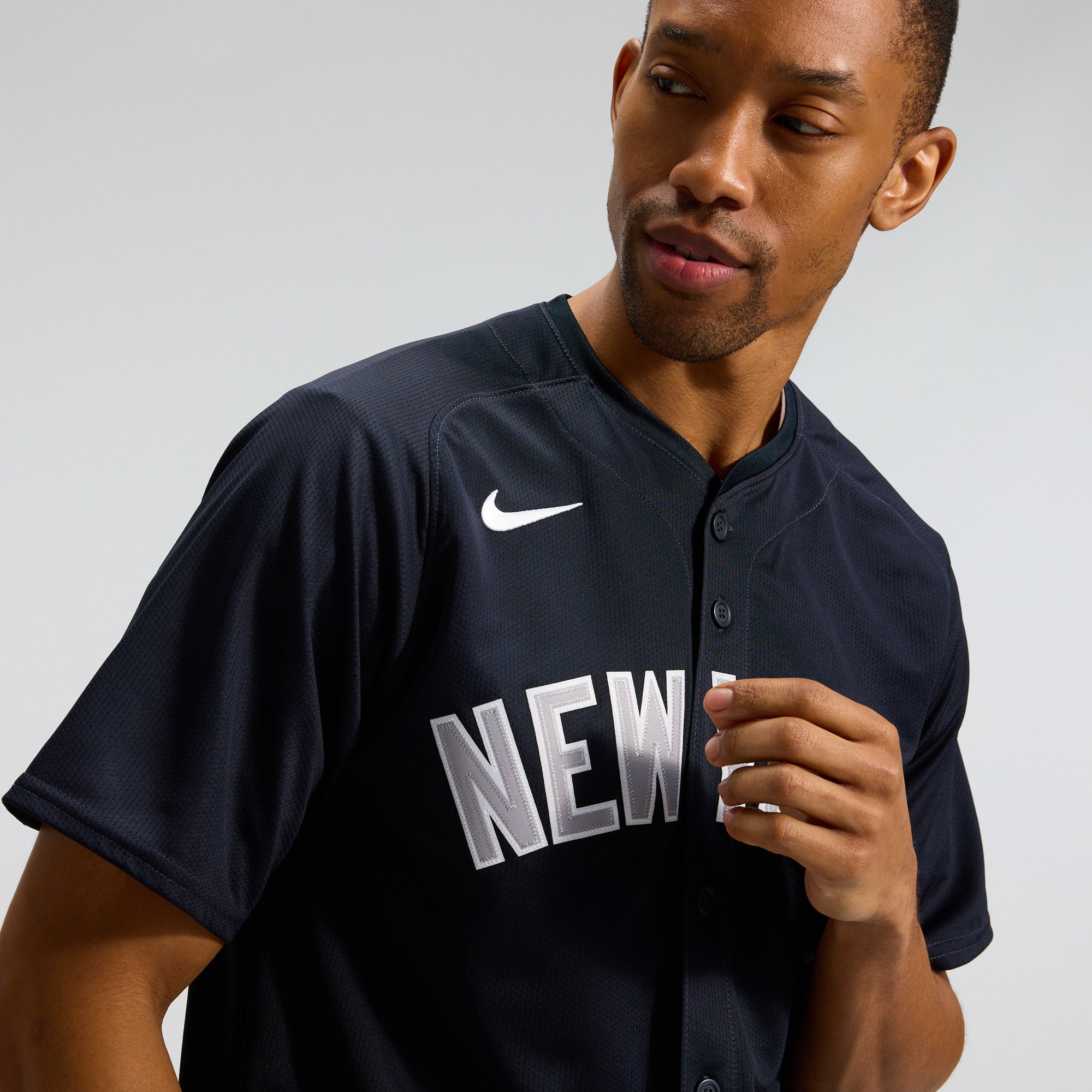 Aaron Judge New York Yankees Road Limited Player Jersey - Navy - Image 12