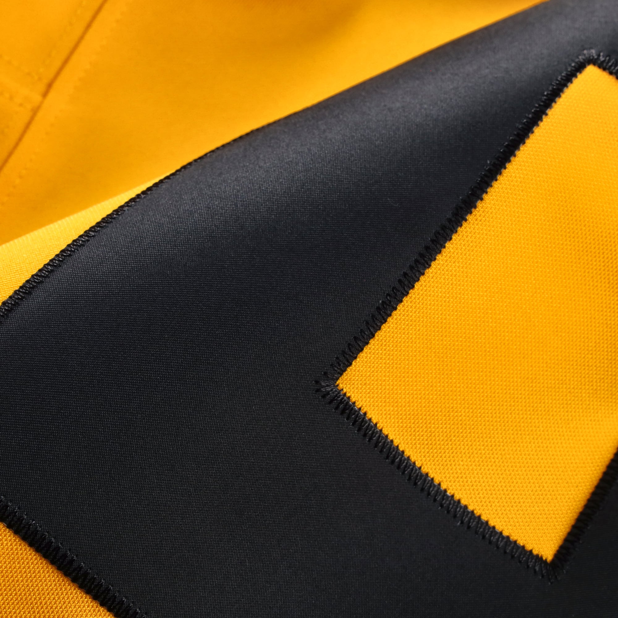 Aaron Rodgers Pittsburgh Steelers Alternate Vapor F.U.S.E. Limited Jersey - Gold - Image 7
