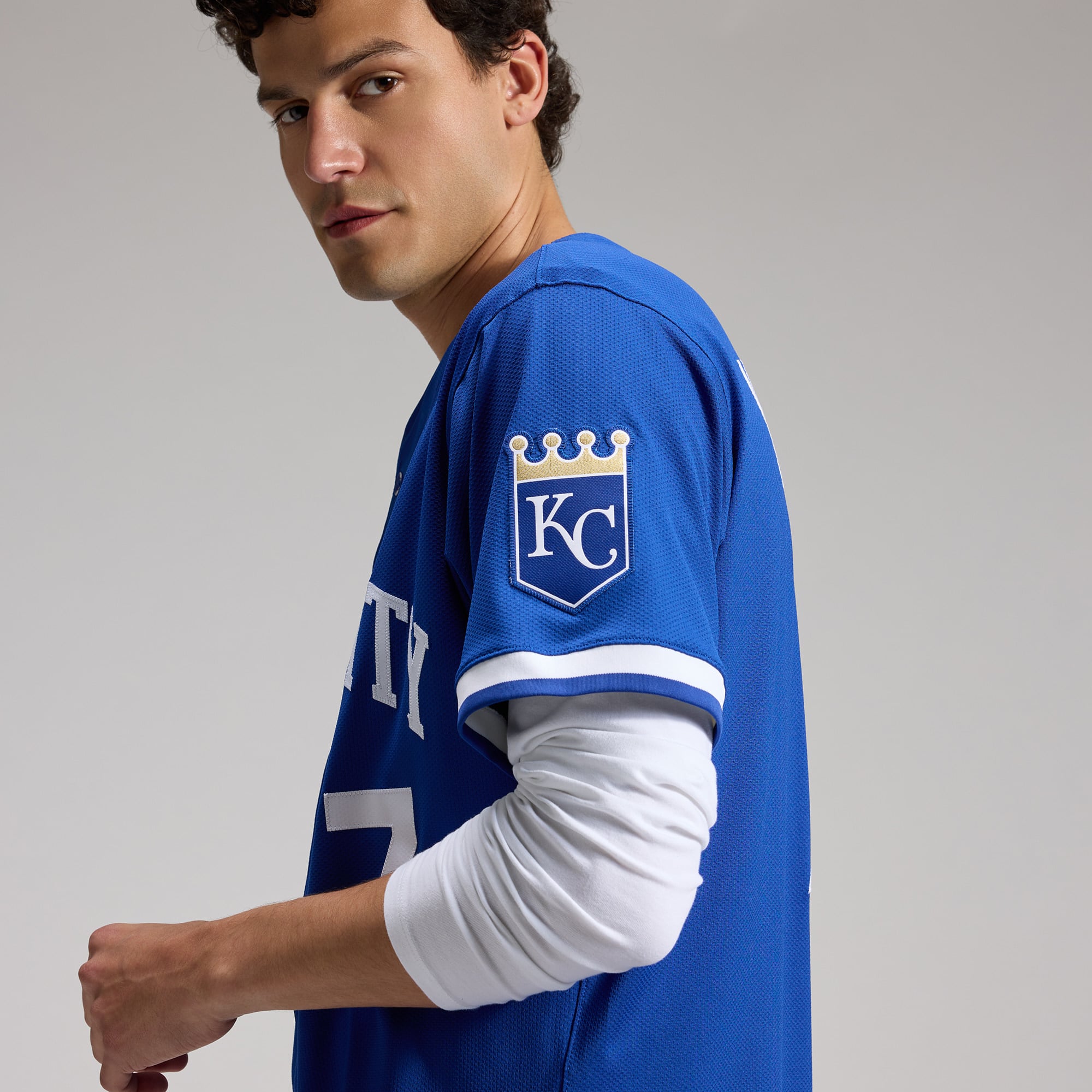 Bobby Witt Jr. Kansas City Royals Alternate 2 Elite Player Jersey - Royal - Image 9