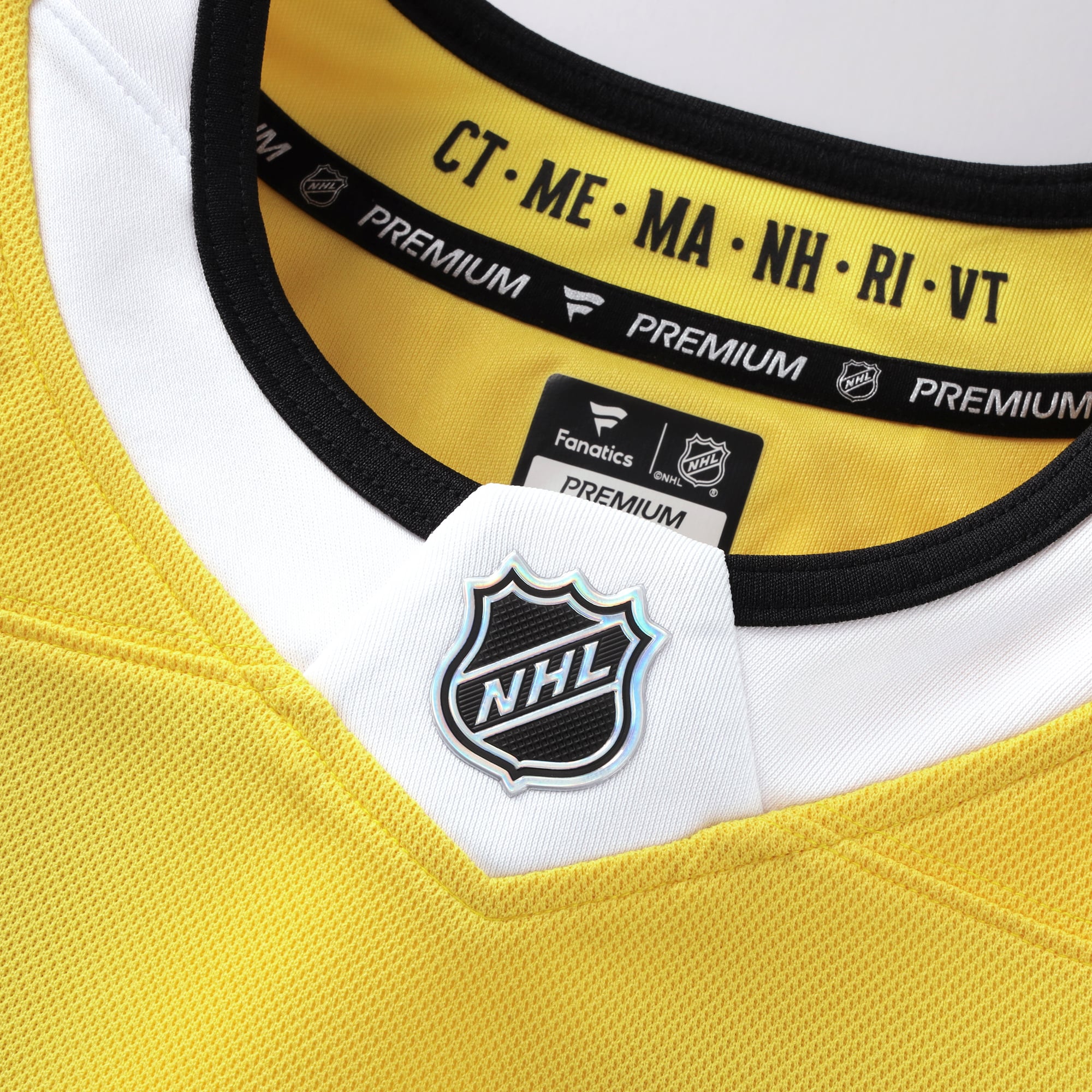Boston Bruins 2026 Stadium Series Premium Jersey - Gold - Image 8