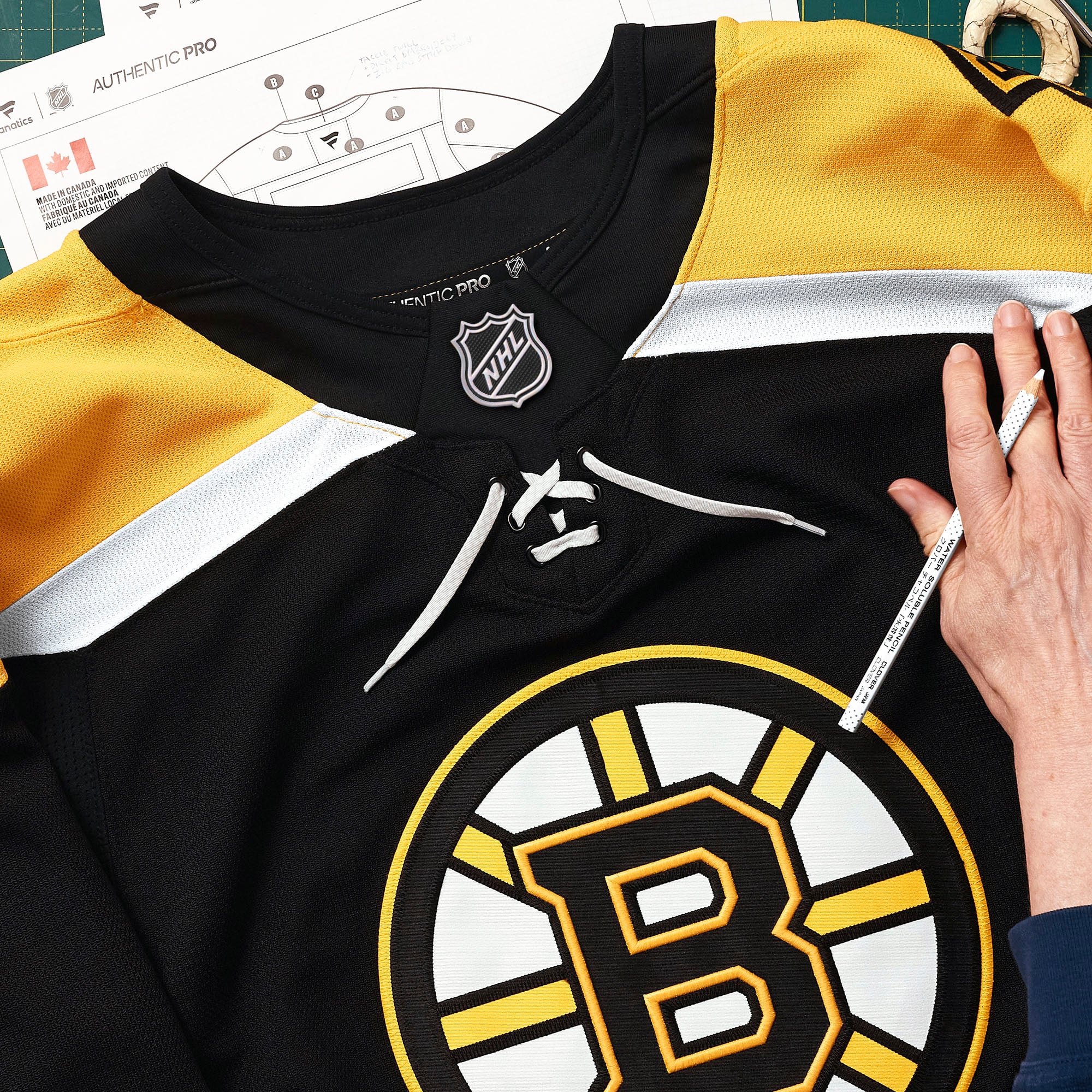 Boston Bruins Home Pro Jersey - Black - Image 7