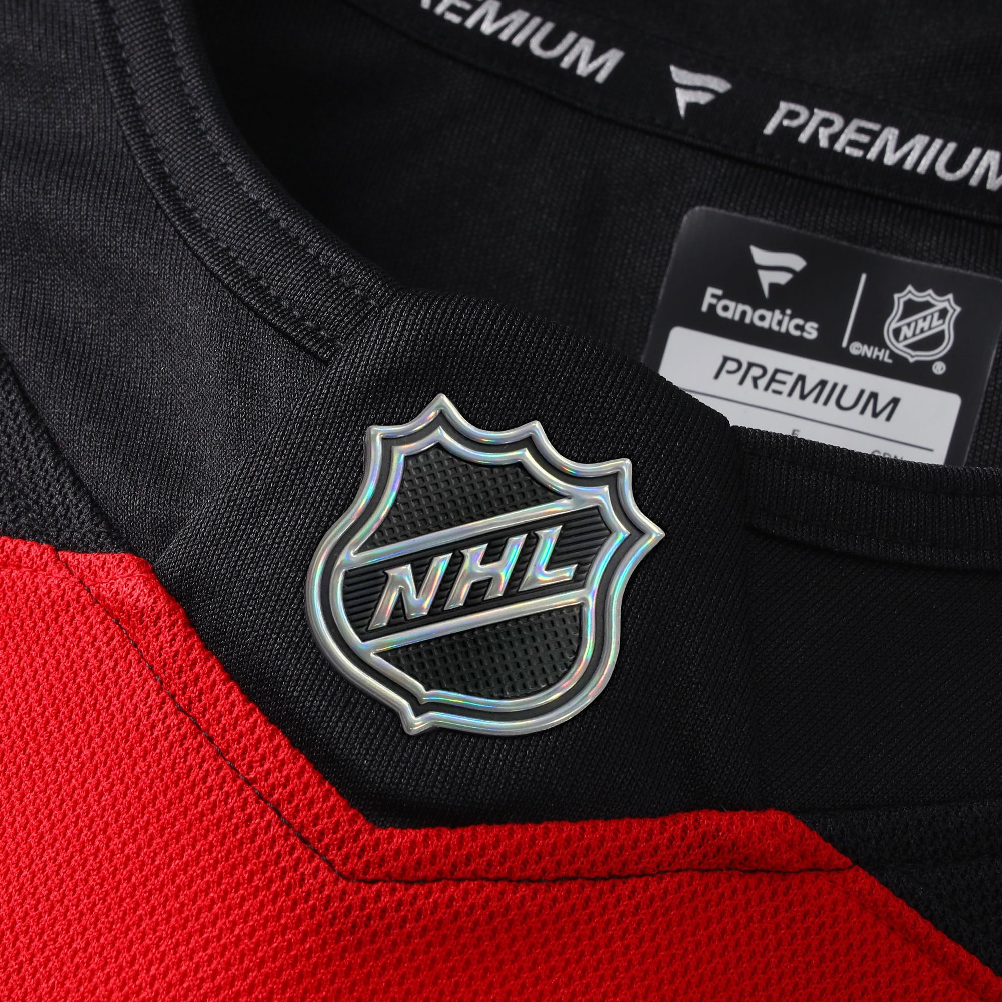 Brady Tkachuk Ottawa Senators Alternate Premium Jersey - Red - Image 11