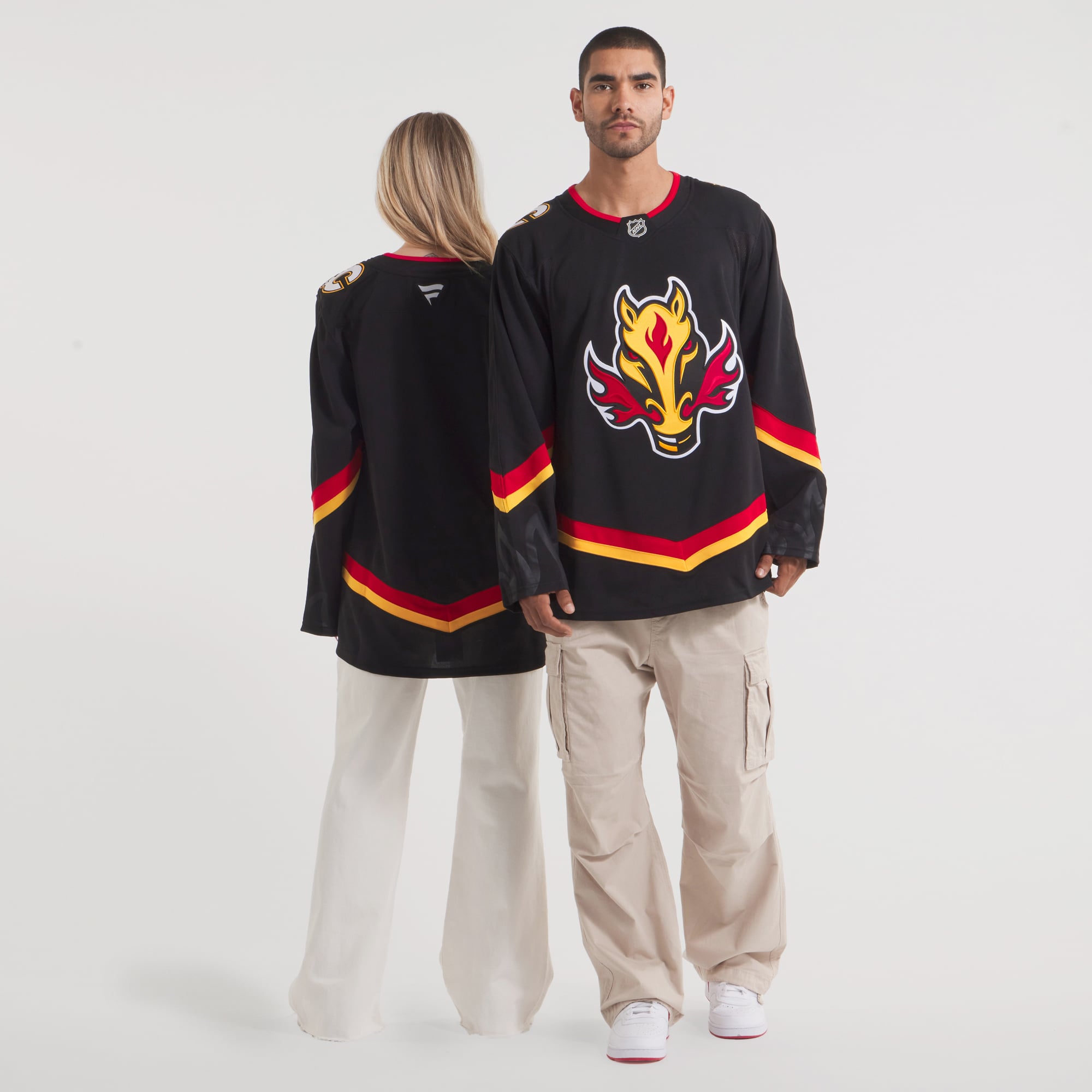 Calgary Flames Away Premium Jersey - Black - Image 9