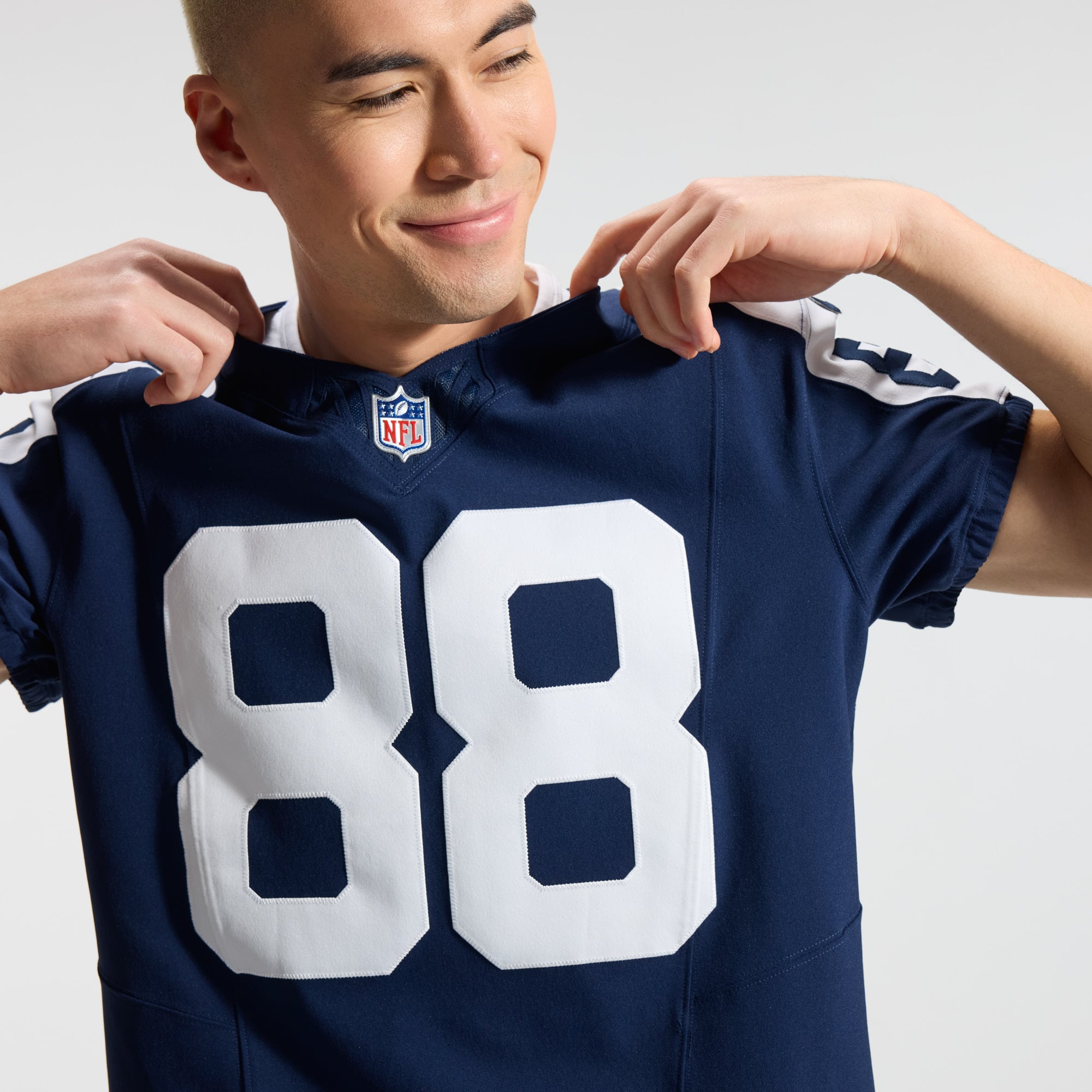 CeeDee Lamb Dallas Cowboys Alternate Vapor F.U.S.E. Elite Jersey - Navy - Image 9