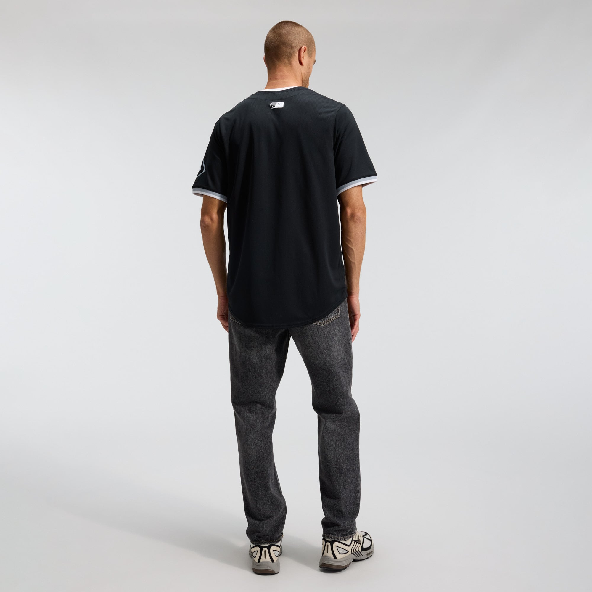 Chicago White Sox Alternate Limited Jersey - Black - Image 5