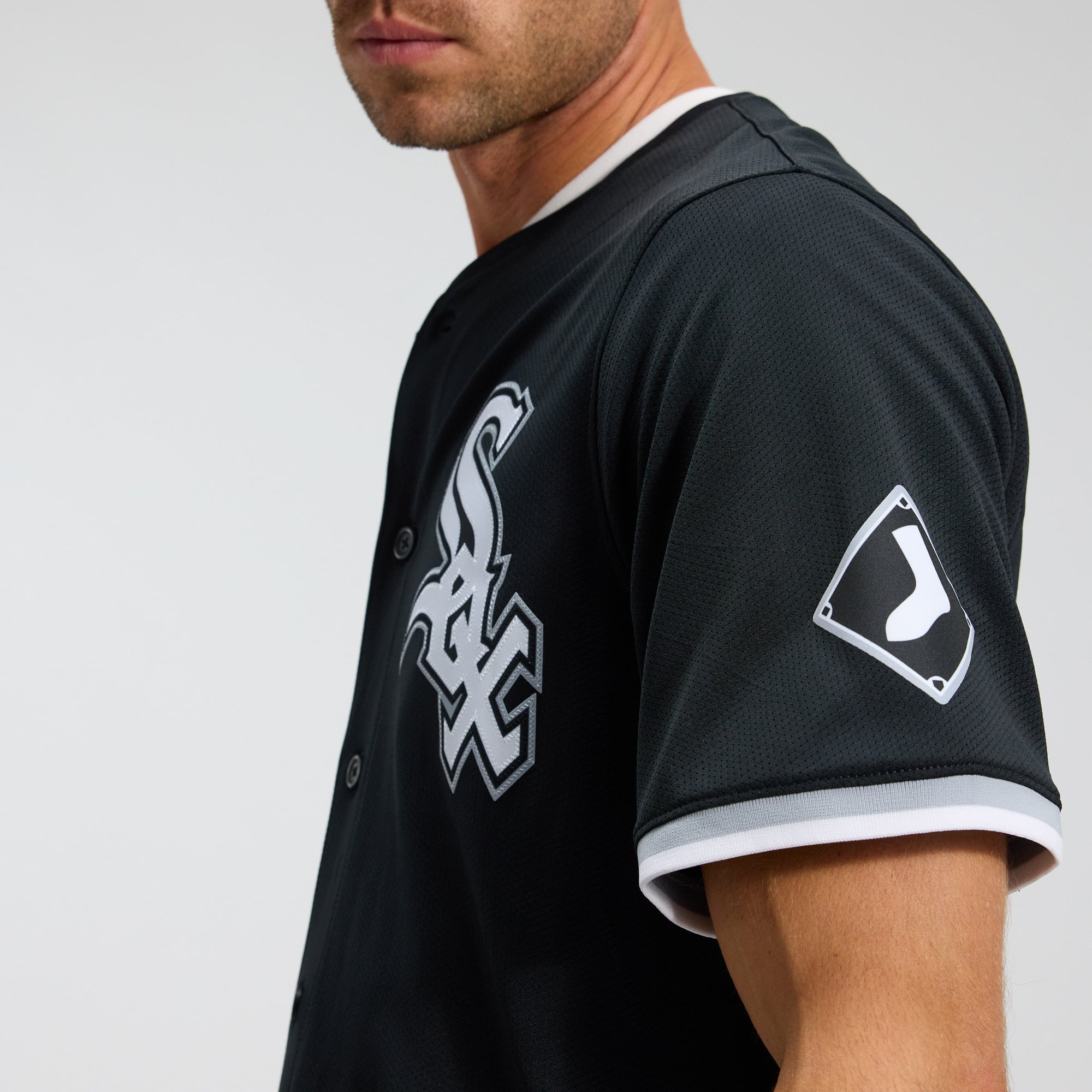 Chicago White Sox Alternate Limited Jersey - Black - Image 8