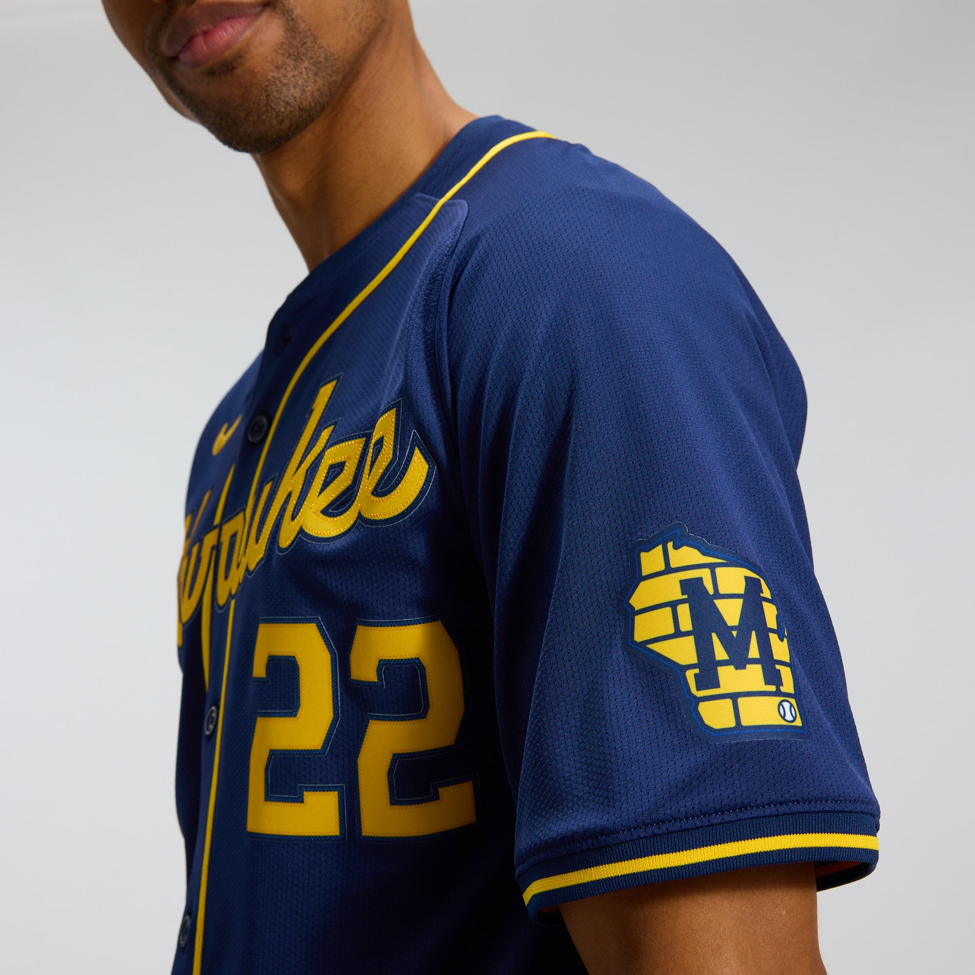 Christian Yelich Milwaukee Brewers Alternate Limited Jersey - Navy - Image 9