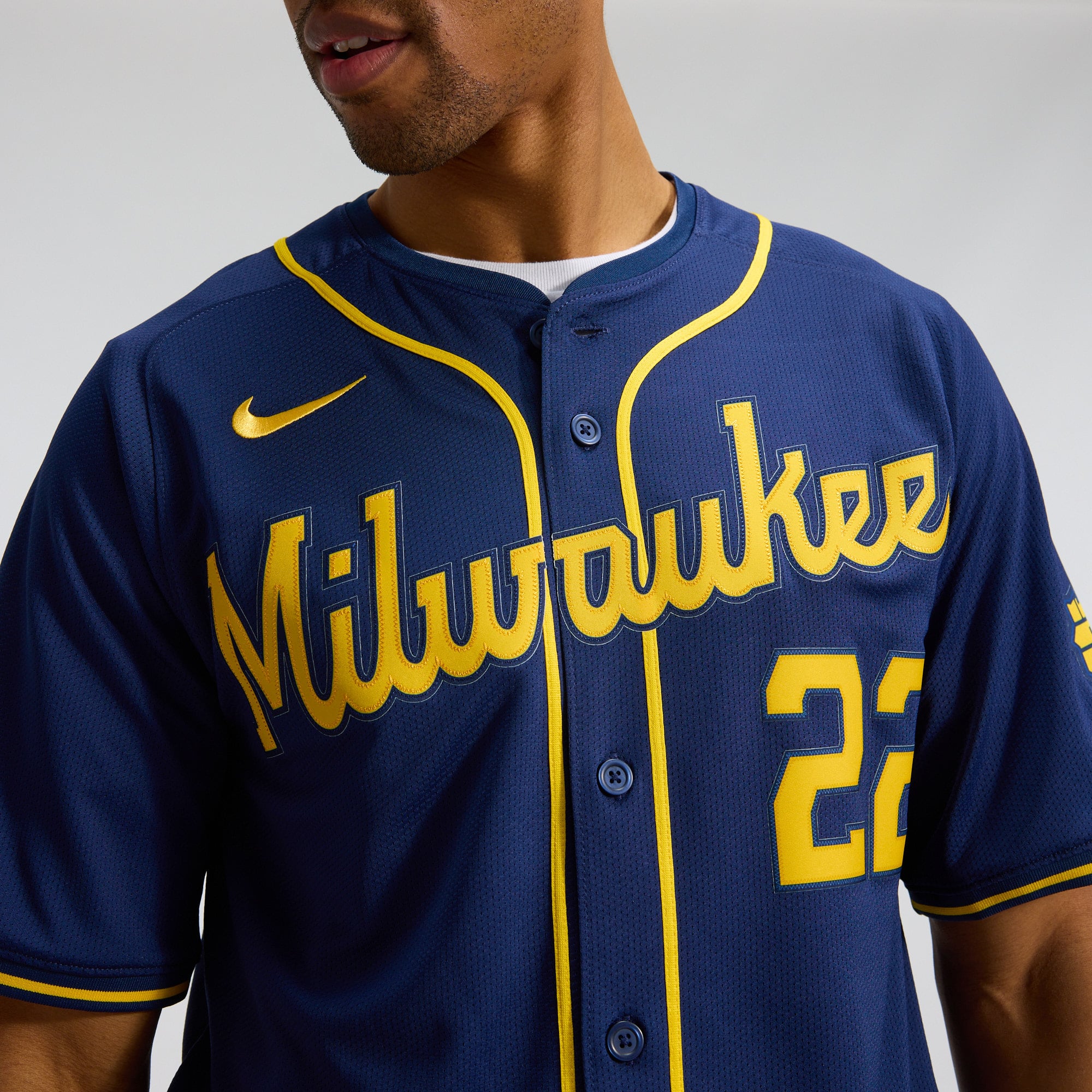 Christian Yelich Milwaukee Brewers Alternate Limited Jersey - Navy - Image 10