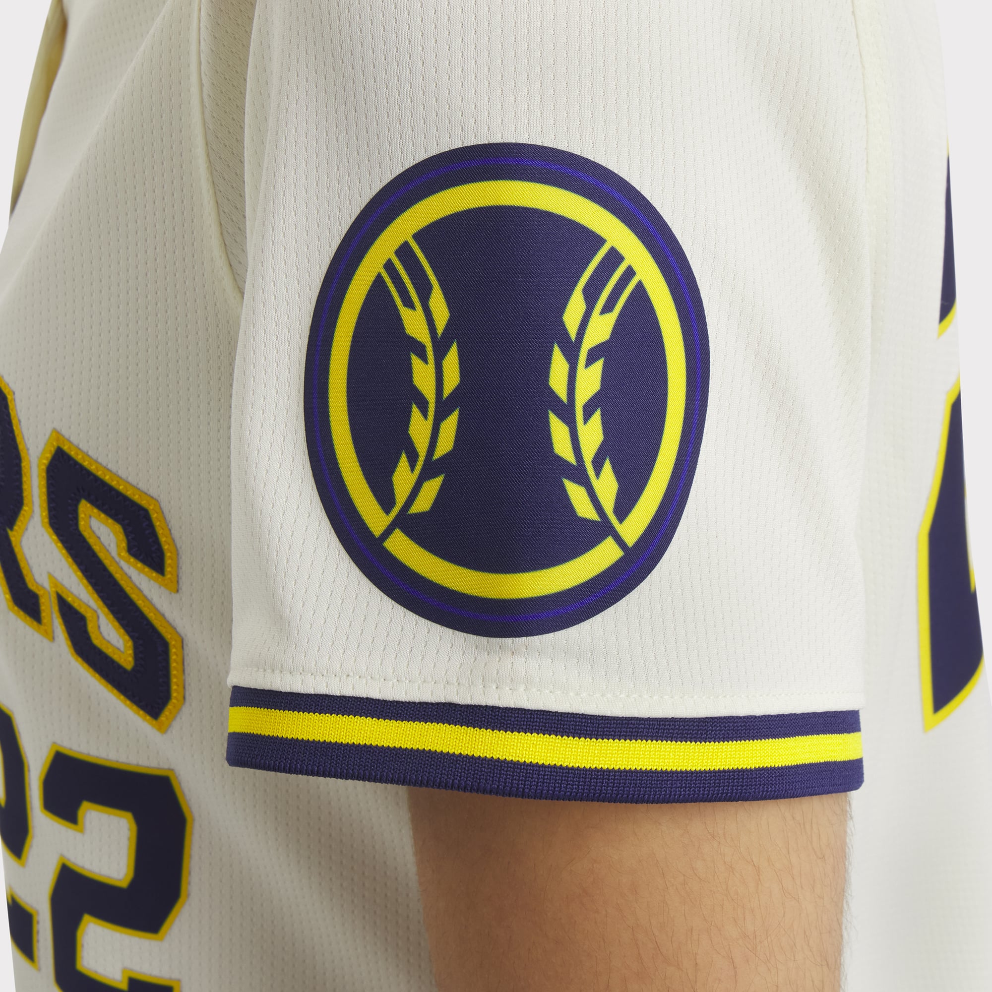 Christian Yelich Milwaukee Brewers Women's Home Limited Player Jersey - Cream - Image 12