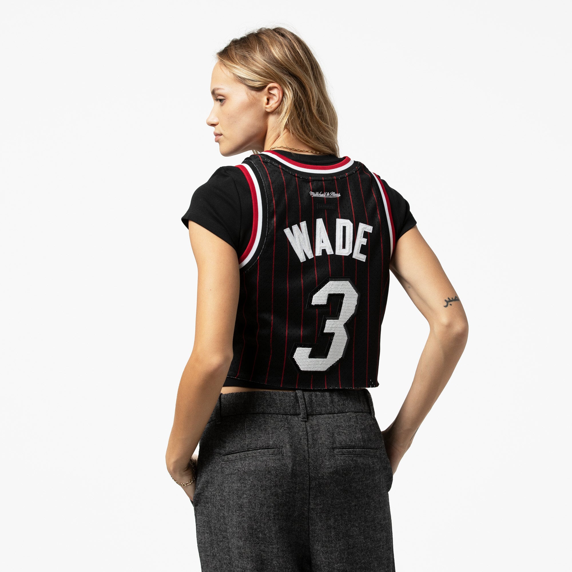 Dwyane Wade Miami Heat x DANNIJO Women's Fashion Cropped Basketball Jersey - Black - Image 11