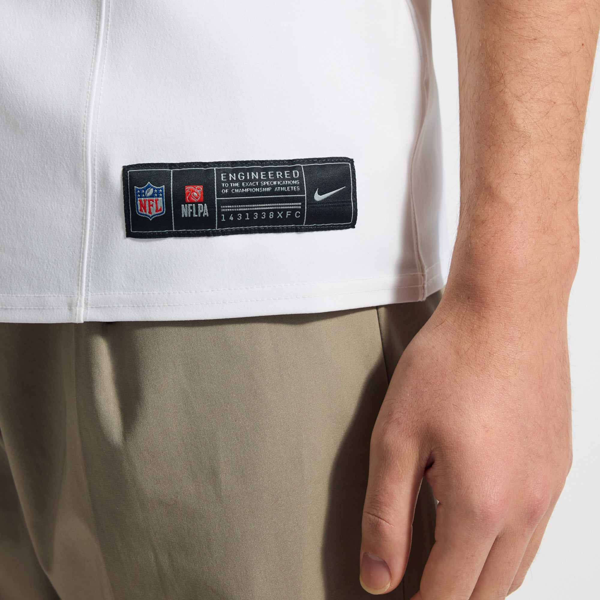 Garrett Wilson New York Jets Classic Alternate Vapor F.U.S.E. Elite Jersey - White - Image 11