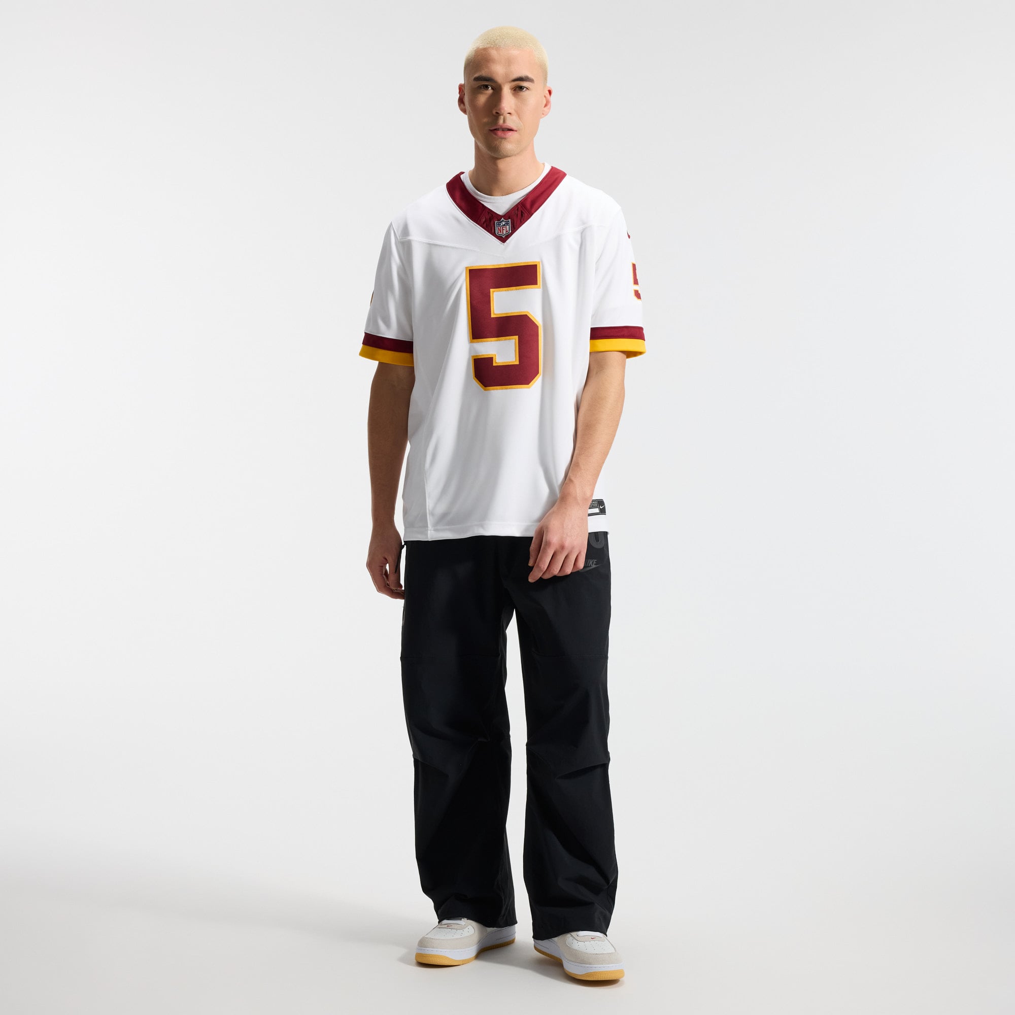 Jayden Daniels Washington Commanders Vapor F.U.S.E. Stitched Limited Jersey - White - Image 6