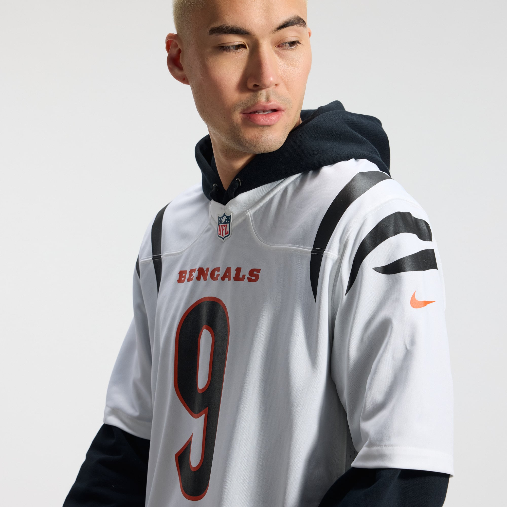 Joe Burrow Cincinnati Bengals Alternate Game Jersey - White - Image 12