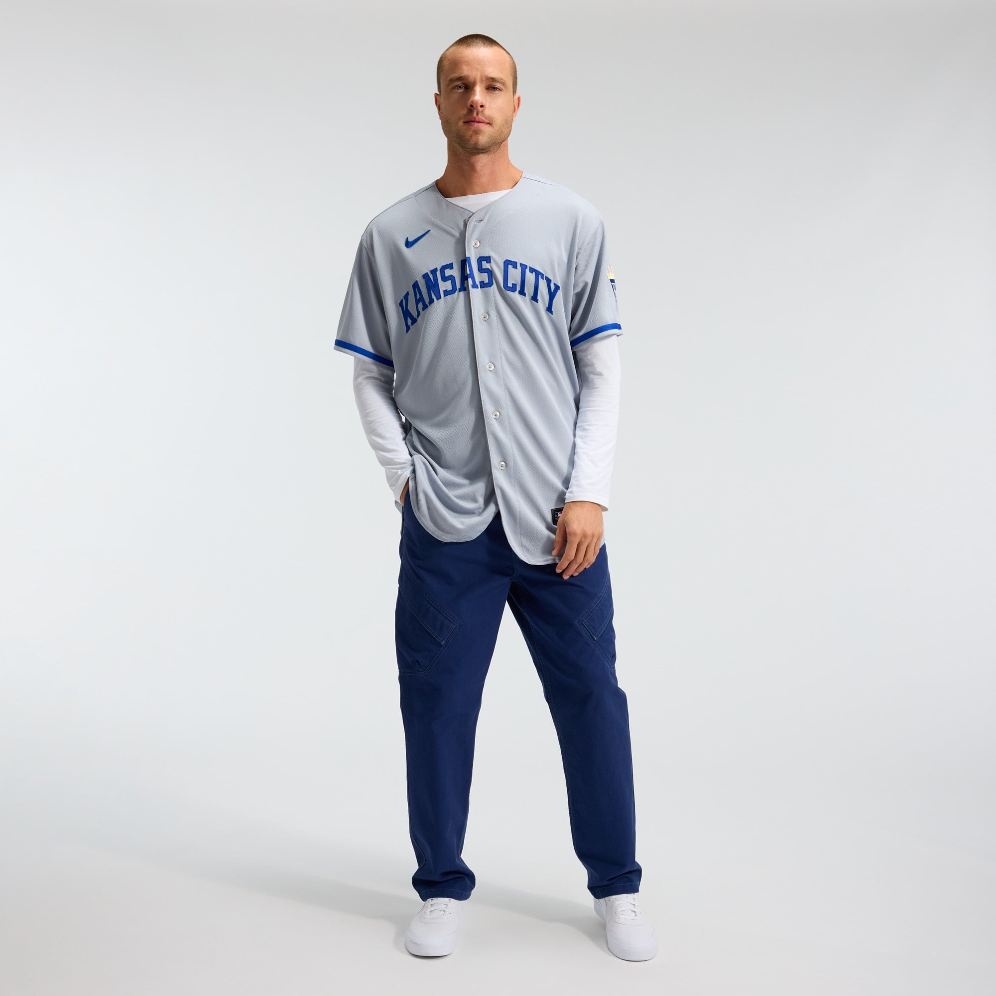 Kansas City Royals 2022 Road Jersey - Gray - Image 4