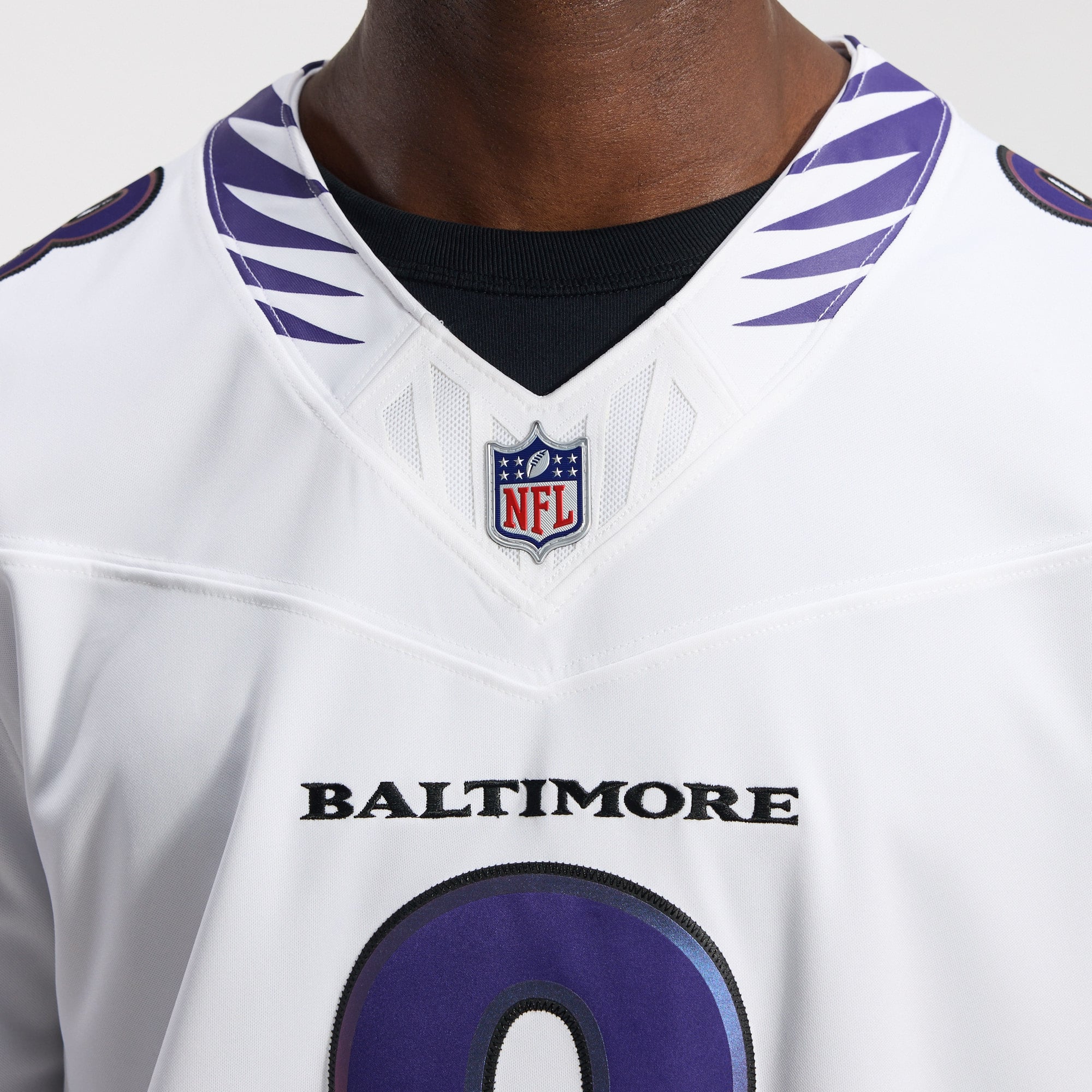 Lamar Jackson Baltimore Ravens Alternate Alternate Vapor F.U.S.E. Stitched Limited Jersey - White - Image 11