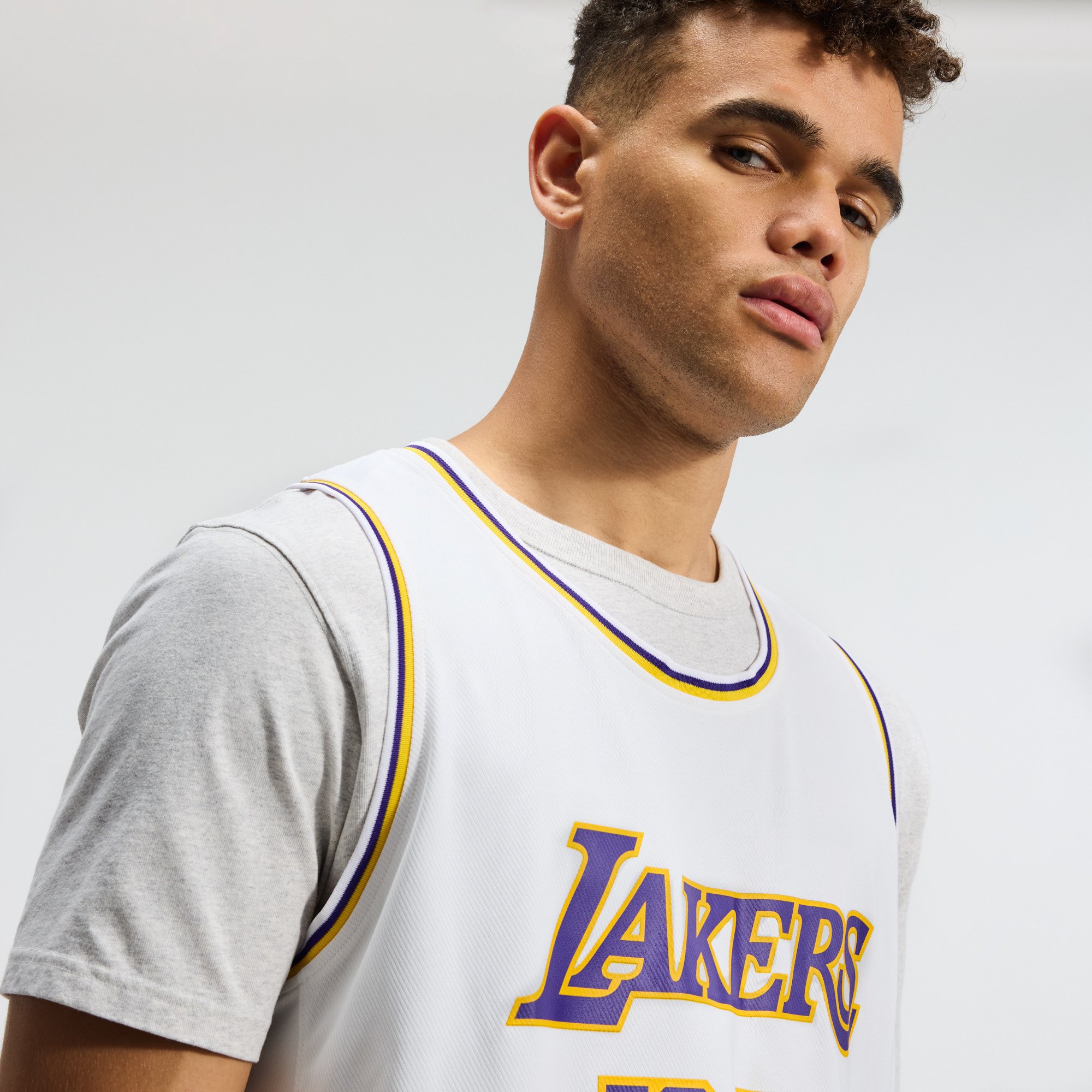 LeBron James Los Angeles Lakers Fast Break Player Jersey - Association Edition - White - Image 11