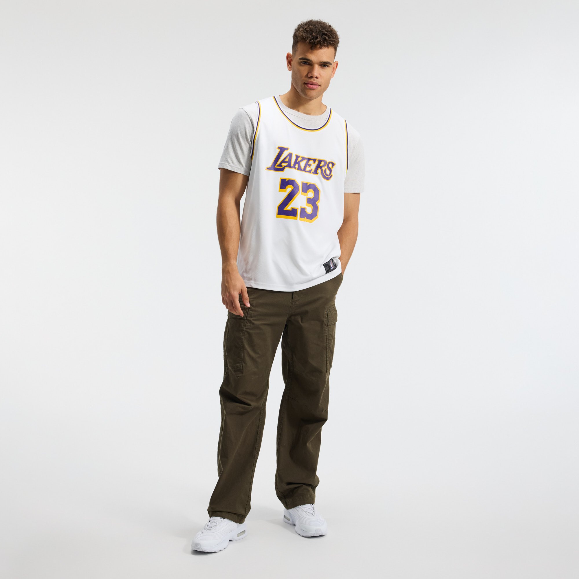 LeBron James Los Angeles Lakers Fast Break Player Jersey - Association Edition - White - Image 5