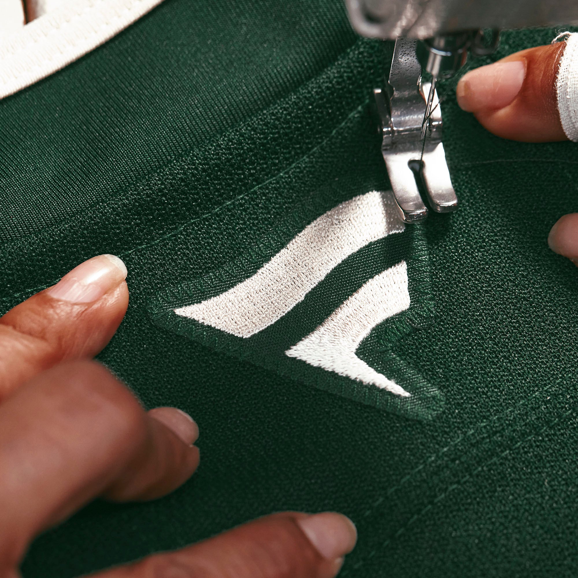 Minnesota Wild Home Pro Custom Jersey - Green - Image 8