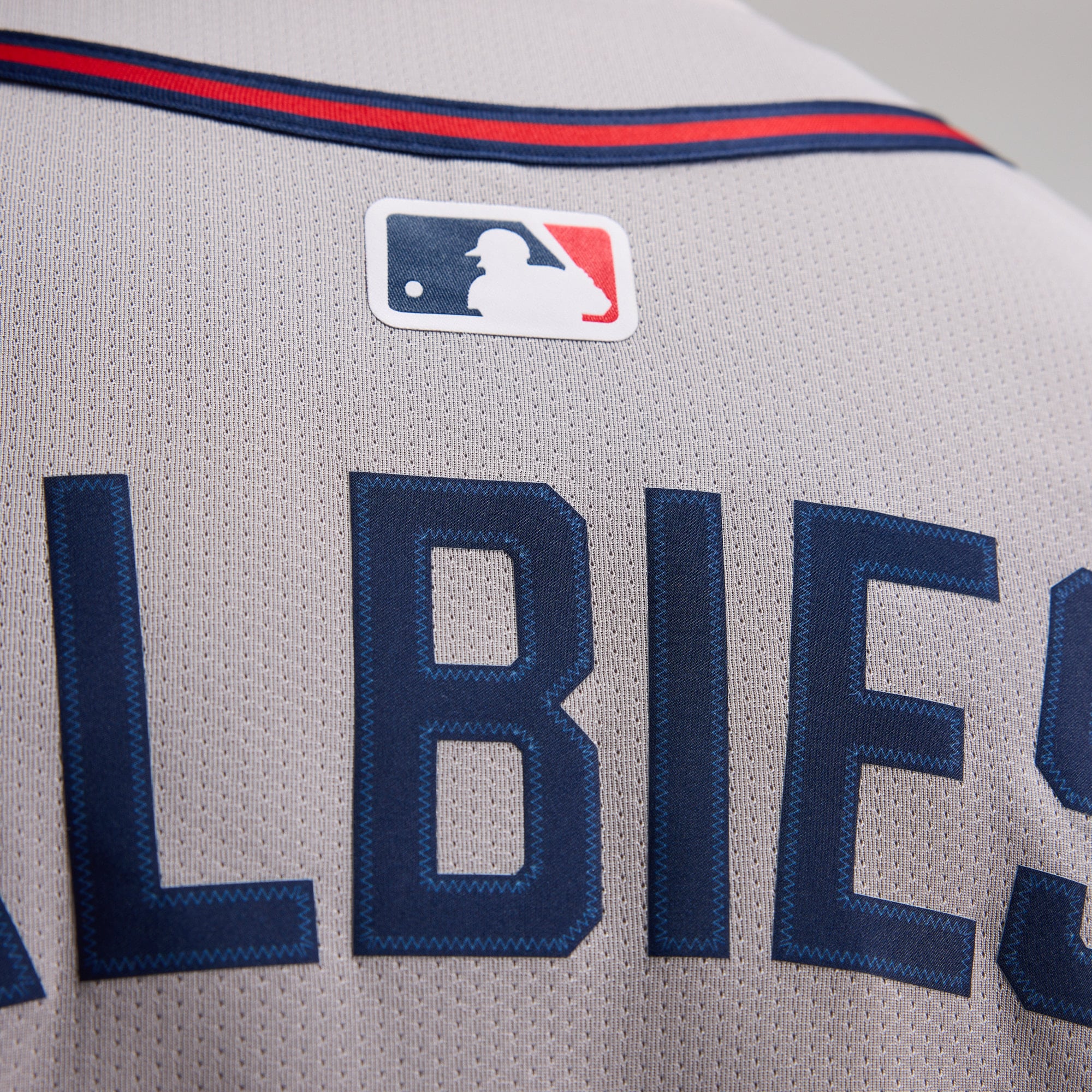Ozzie Albies Atlanta Braves Road Limited Player Jersey - Gray - Image 13