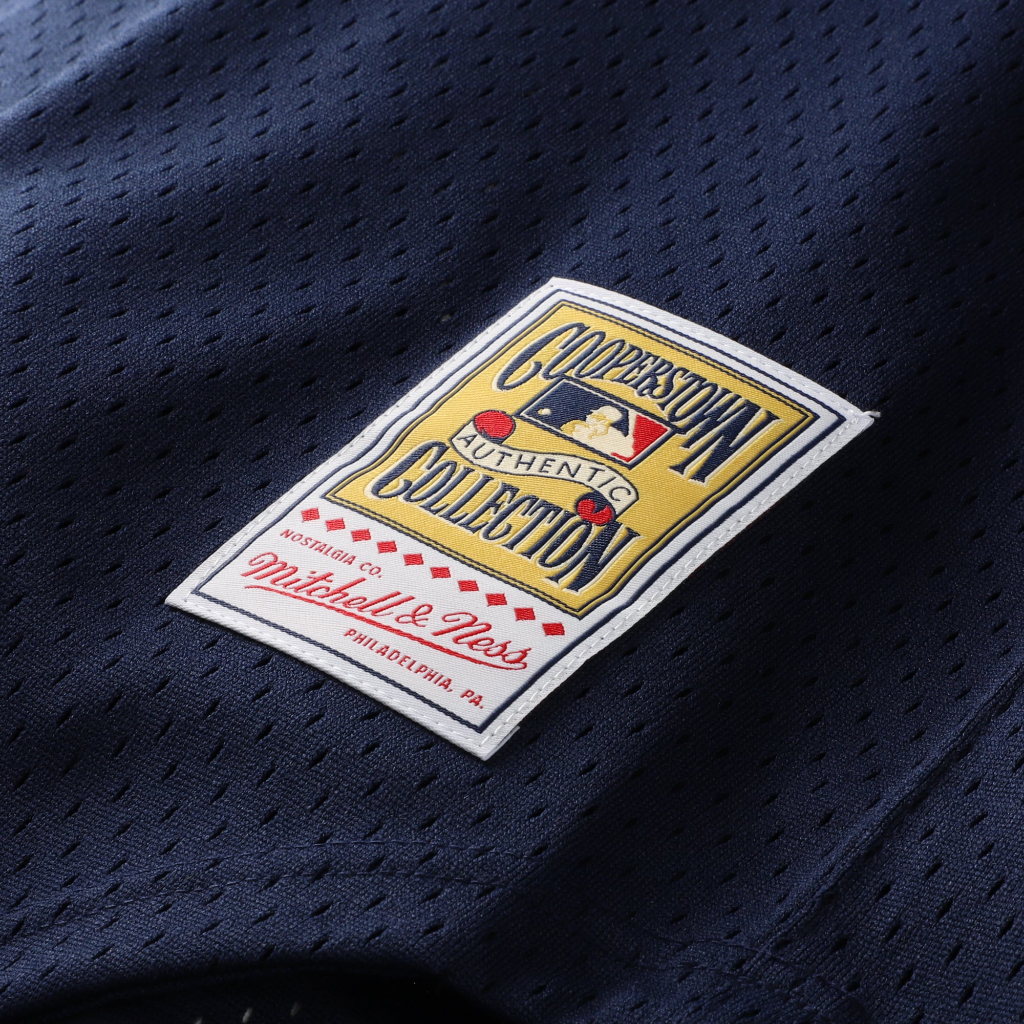 Rickey Henderson New York Yankees Cooperstown Collection Mesh Batting Practice Button-Up Jersey - Navy - Image 8