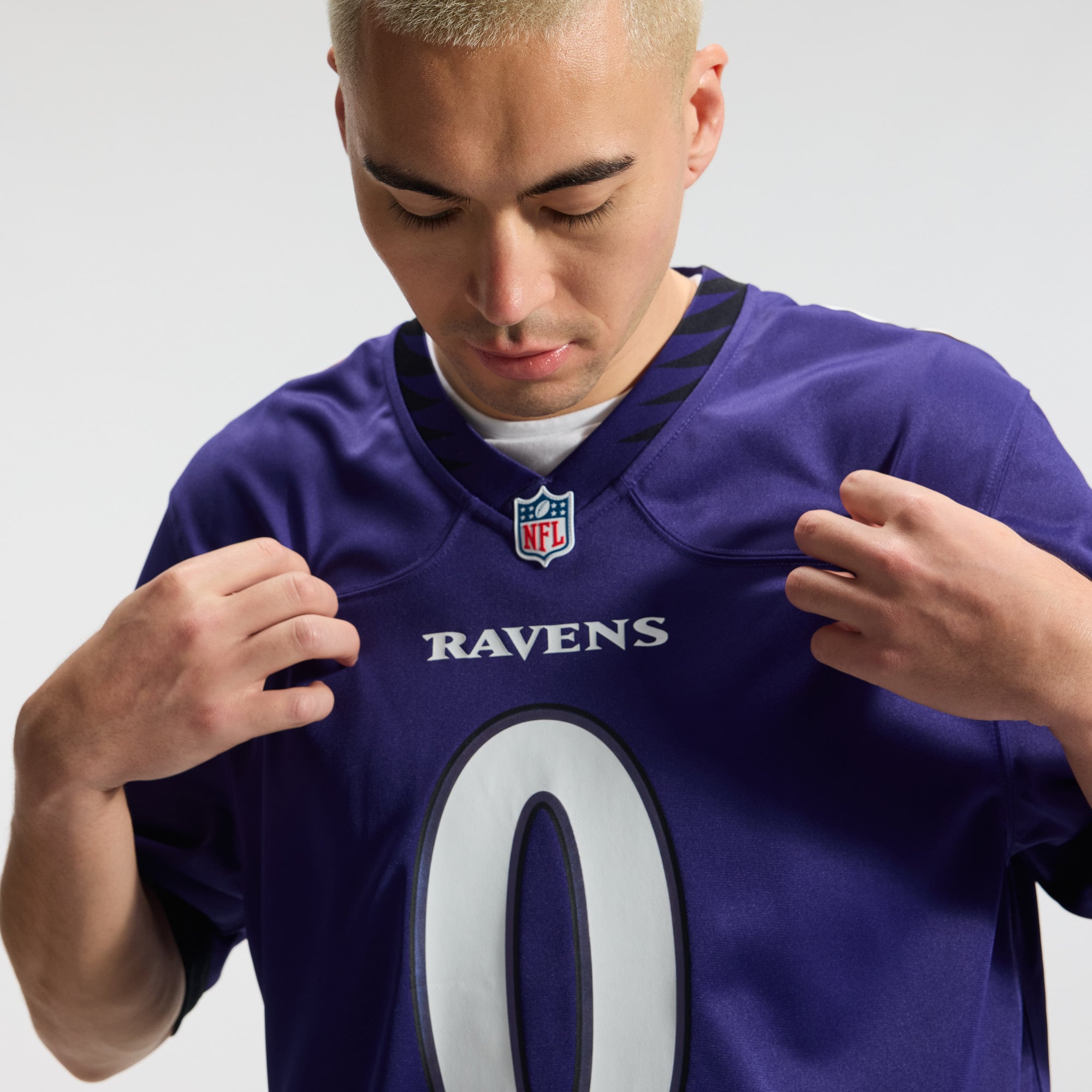 Roquan Smith Baltimore Ravens Team Game Jersey - Purple - Image 11