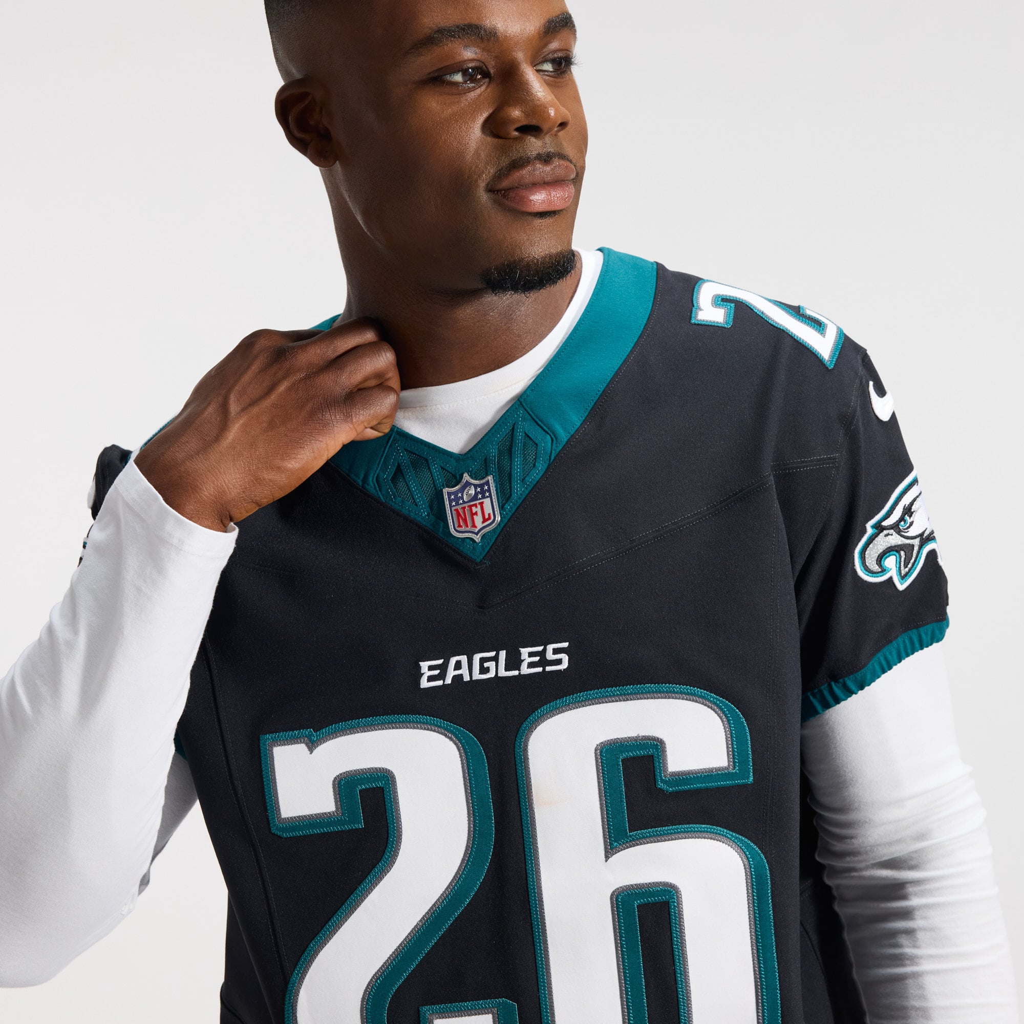 Saquon Barkley Philadelphia Eagles Alternate Vapor F.U.S.E. Elite Jersey - Black - Image 10