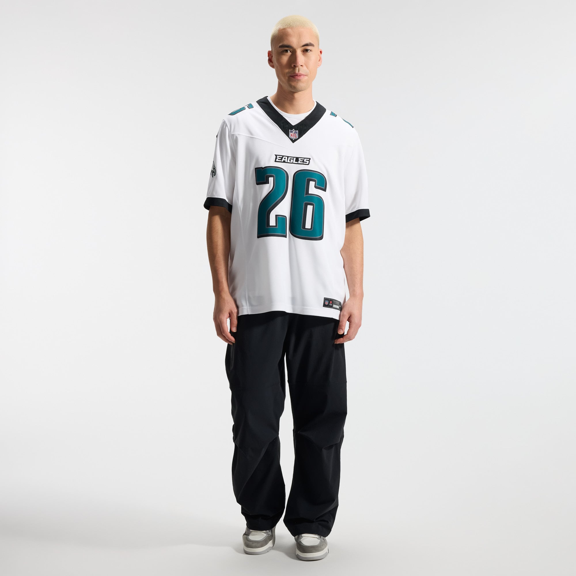 Saquon Barkley Philadelphia Eagles Team Vapor F.U.S.E. Stitched Limited Jersey - White - Image 6