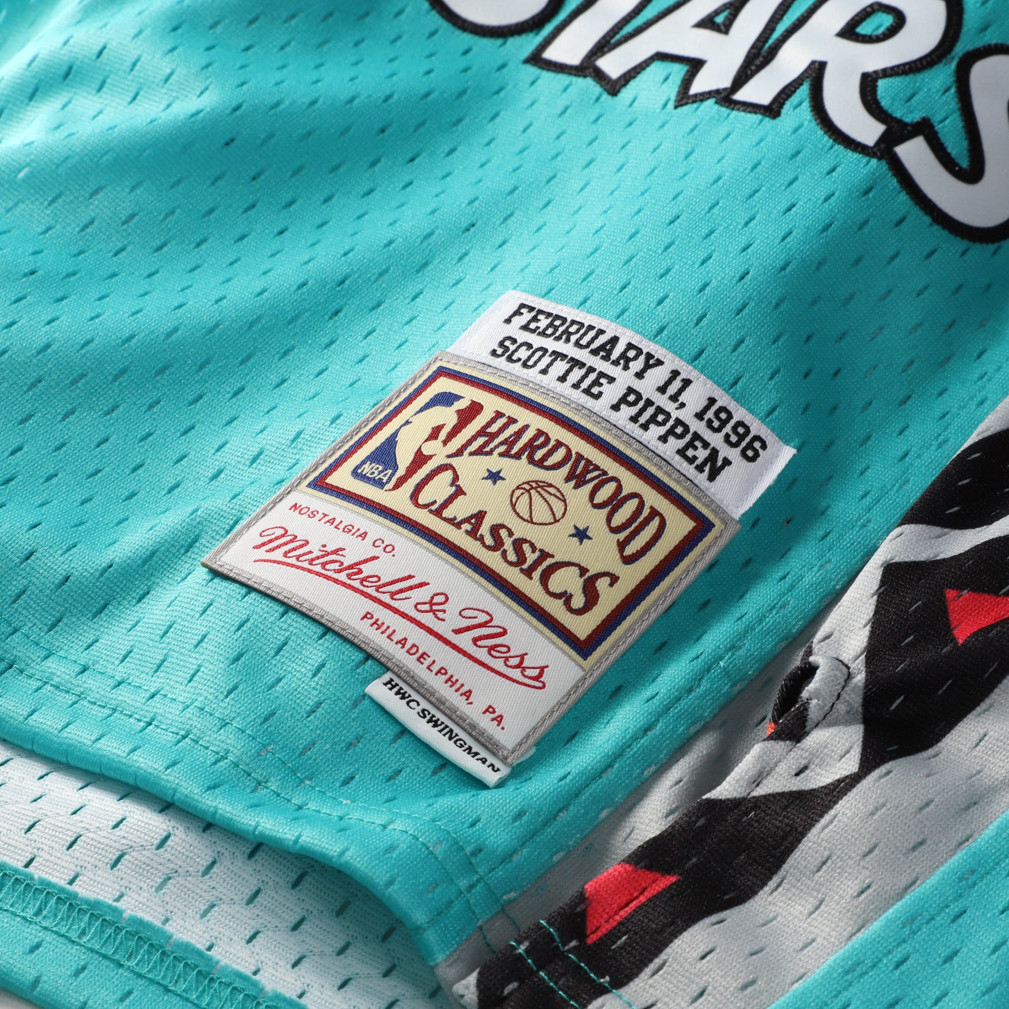 Scottie Pippen 1996 All-Star Game Youth Hardwood Classics Swingman Jersey - Teal - Image 7