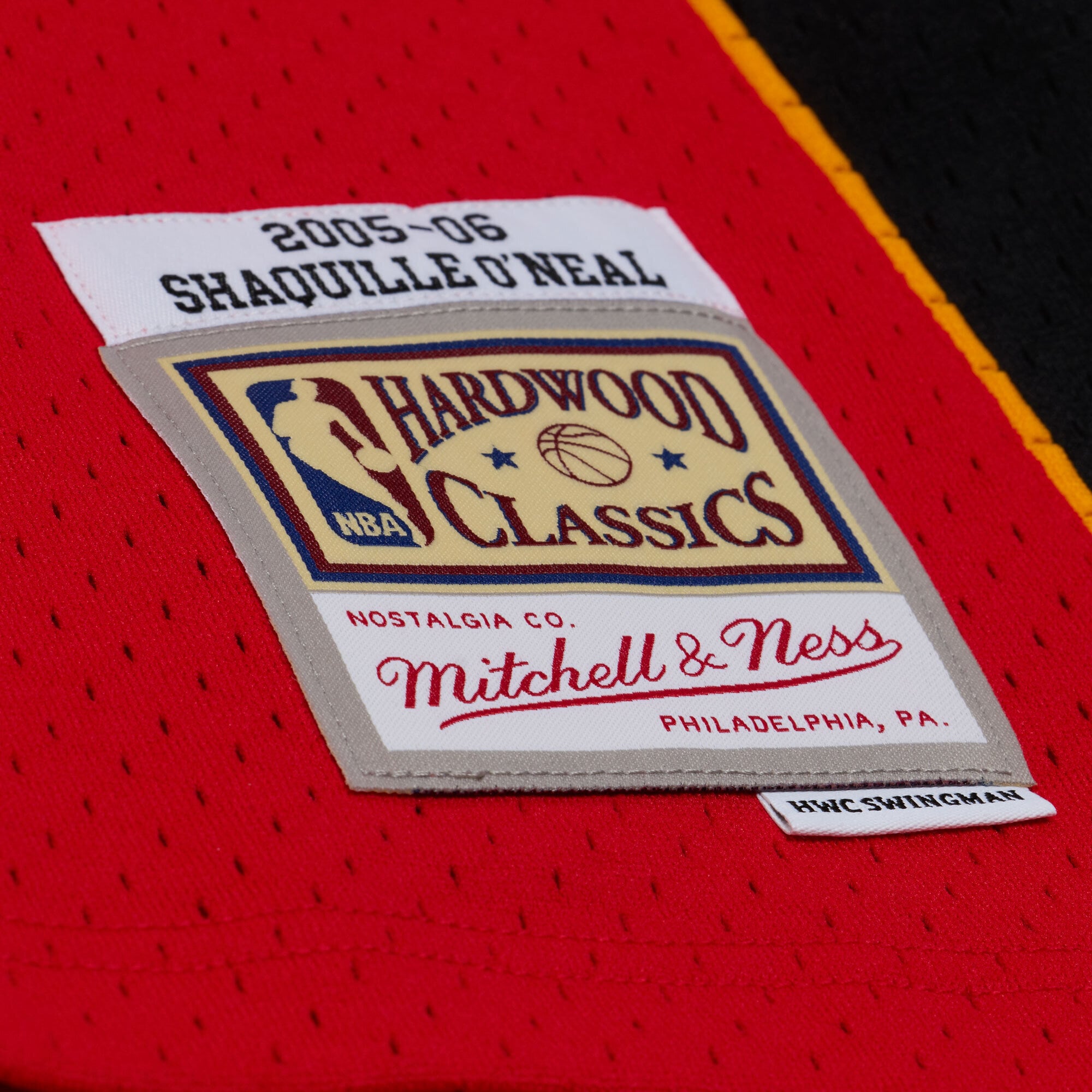 Shaquille O'Neal Miami Heat 2007/08 Hardwood Classics Swingman Jersey - Red - Image 7