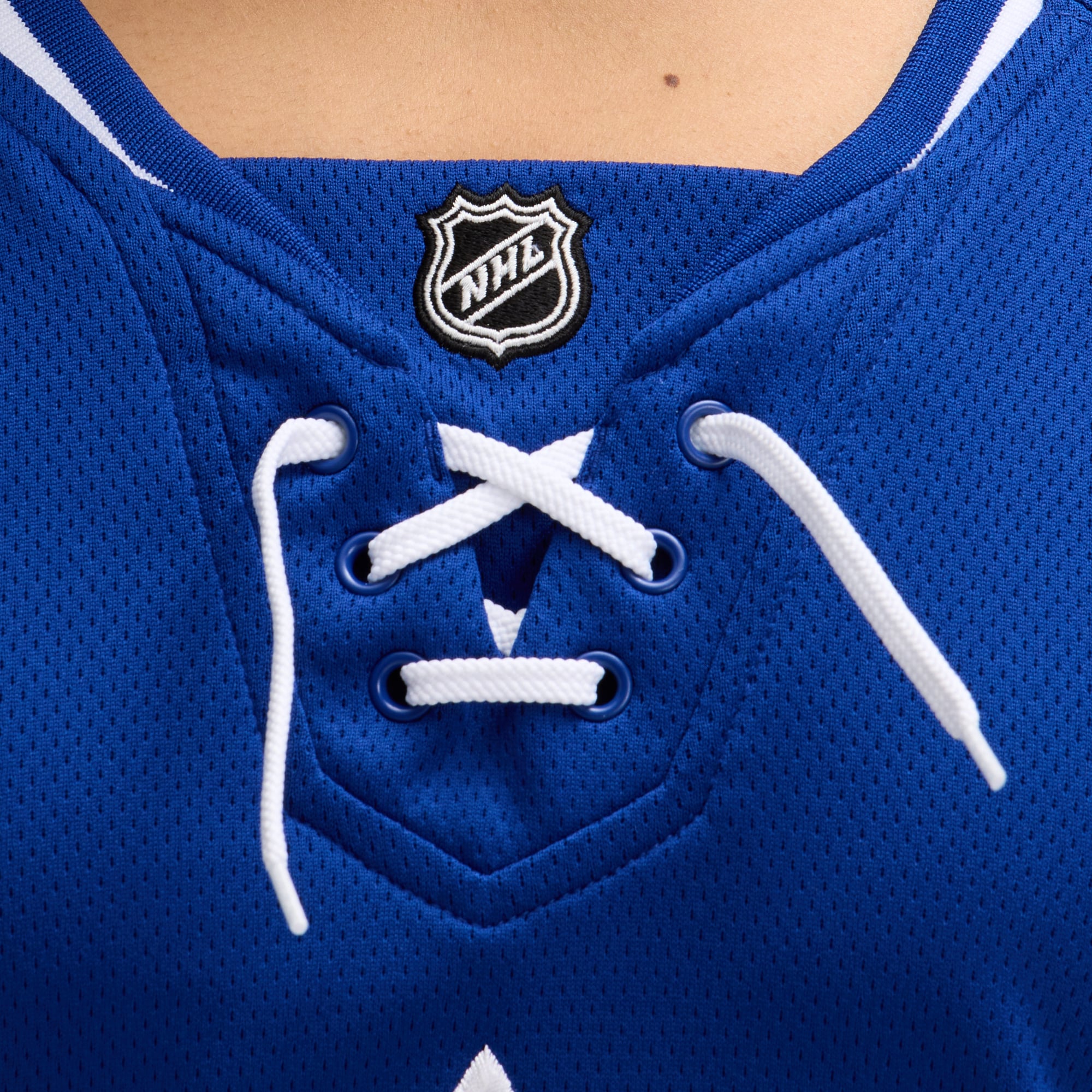 Toronto Maple Leafs Women's Home Breakaway Jersey - Blue - Image 8