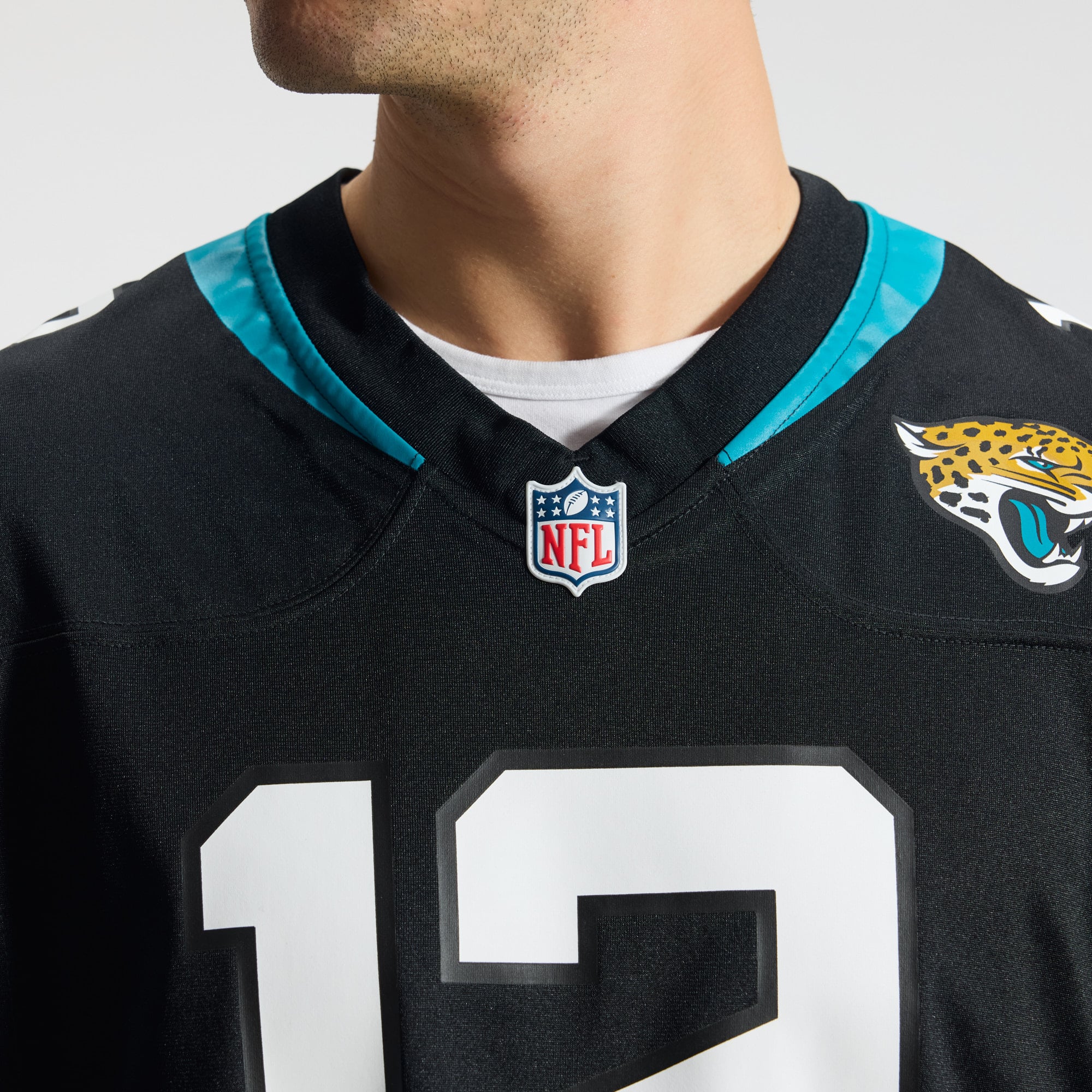 Travis Hunter Jacksonville Jaguars Team Game Jersey - Black - Image 11