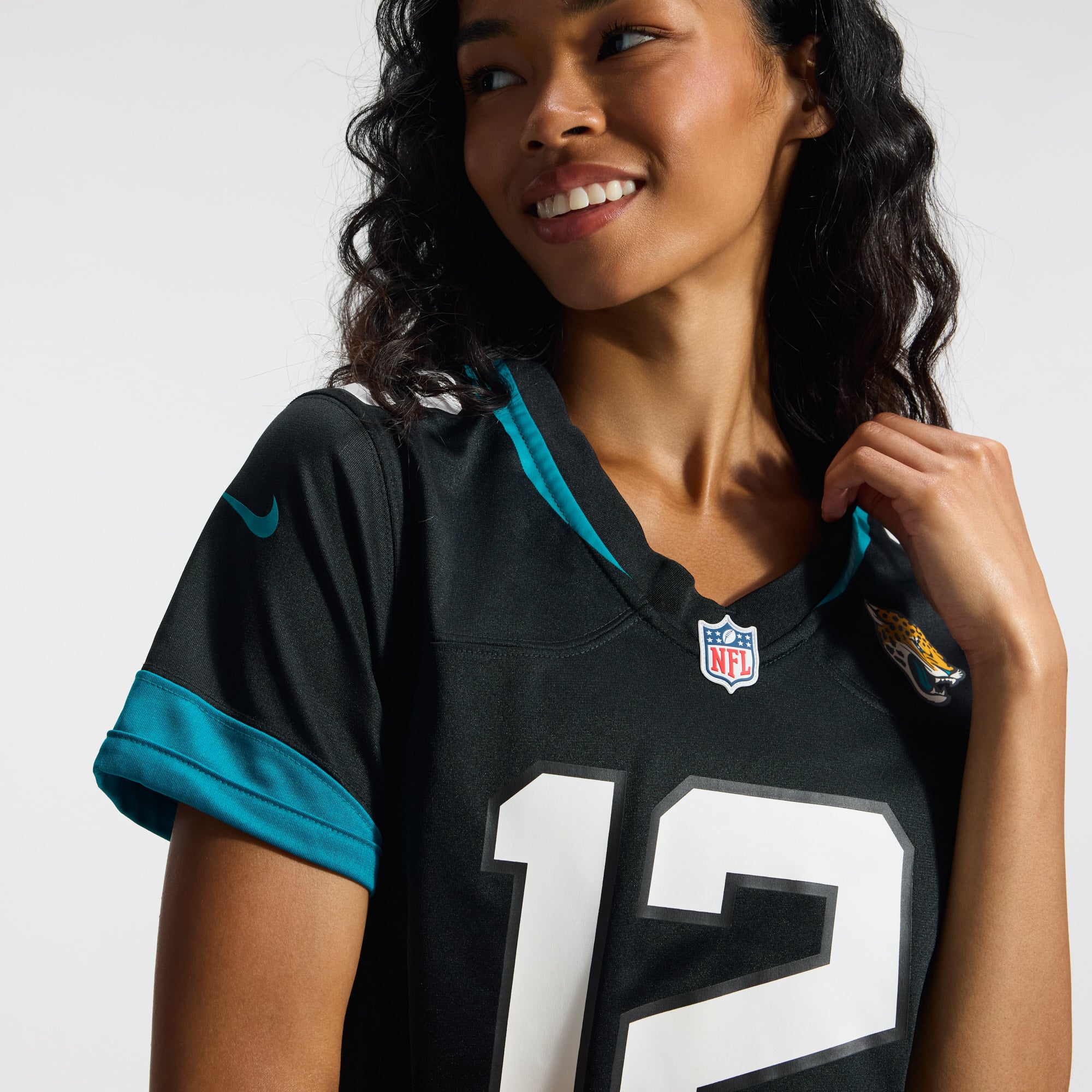 Travis Hunter Jacksonville Jaguars Women's Alternate Game Jersey - Black - Black - Image 12