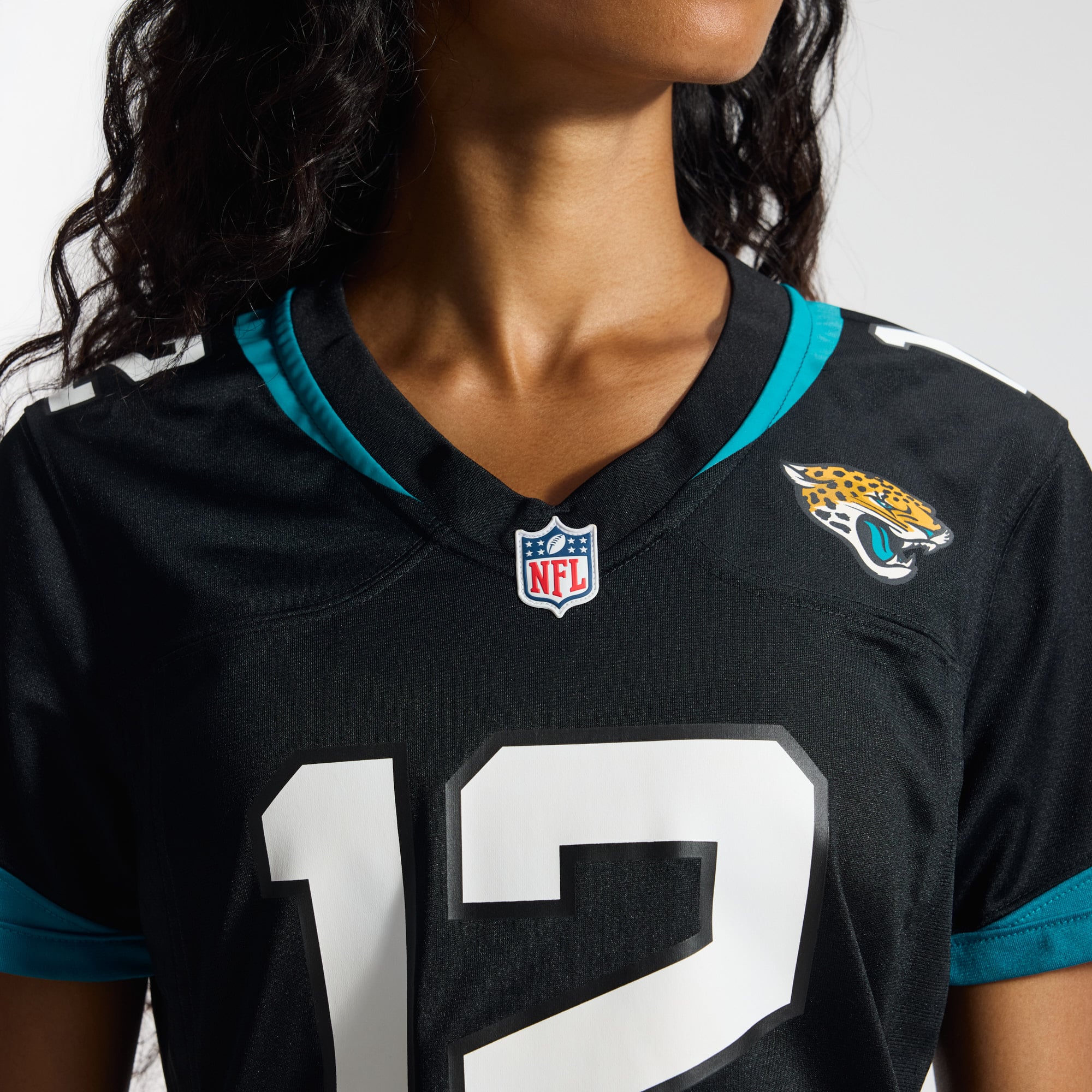 Travis Hunter Jacksonville Jaguars Women's Game Jersey - White - Black - Image 11