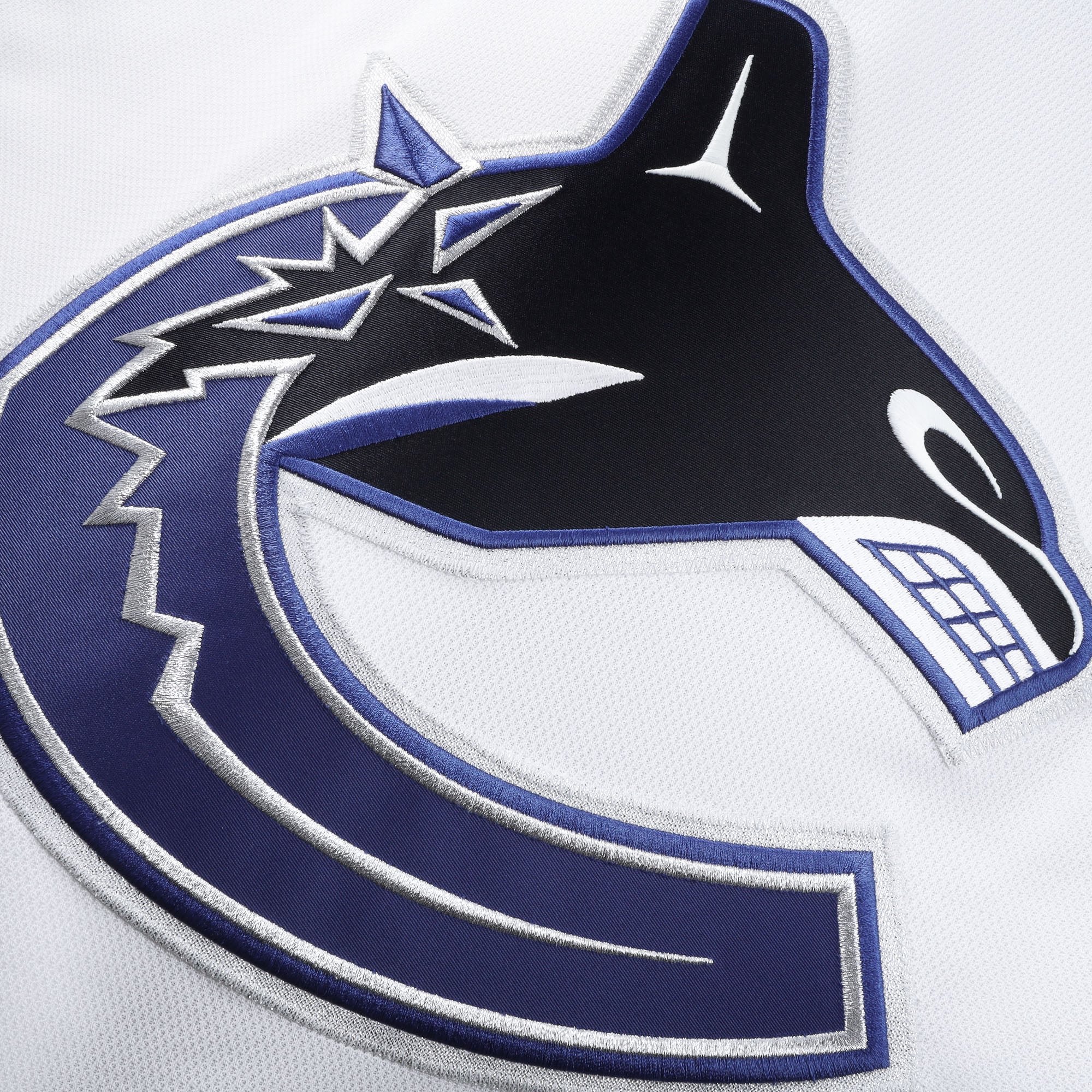 Vancouver Canucks Away Pro Jersey - White - Image 6